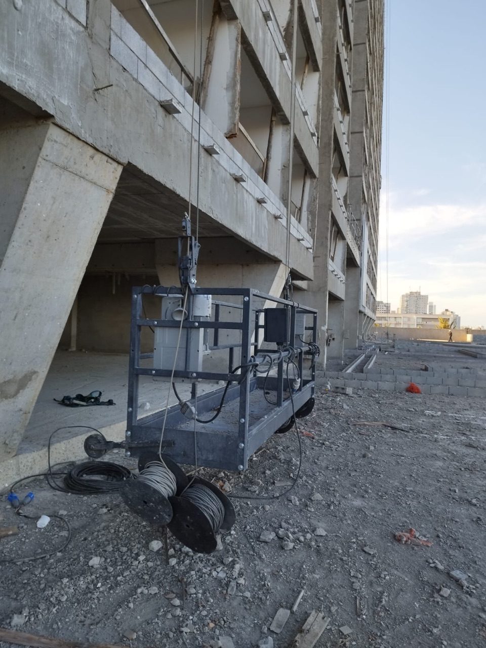 Soluções de Acesso para Obras — Pórtico Real