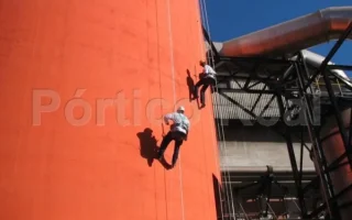 Os principais erros ao usar uma cadeirinha suspensa para trabalho em altura e como evitá-los