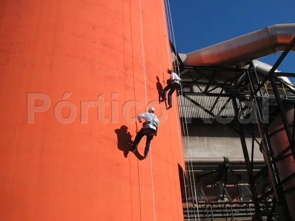 Os principais erros ao usar uma cadeirinha suspensa para trabalho em altura e como evitá-los