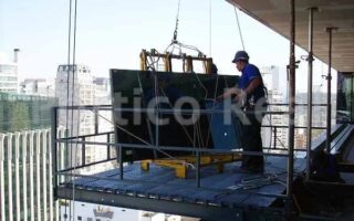 Andaimes vs. plataformas elevatórias: o que considerar ao escolher?